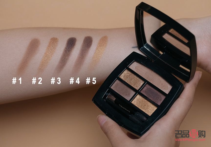 美容师能聊什么呢(美容师能聊什么呢女生)