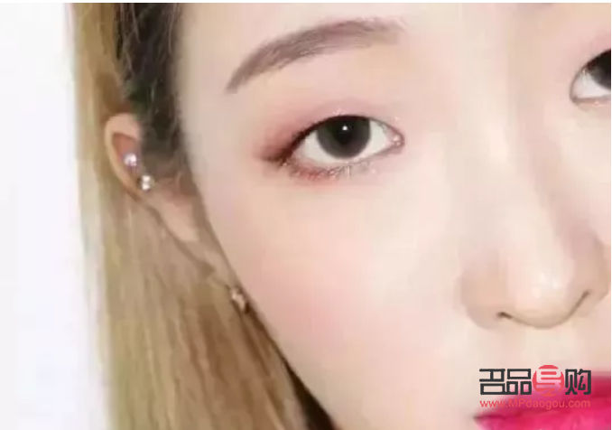 好看眼妆的视频教程(好看眼妆的视频教程大全)