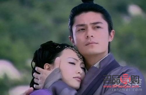 <h3>46岁以后割眼袋，效果能持续多久？</h3>