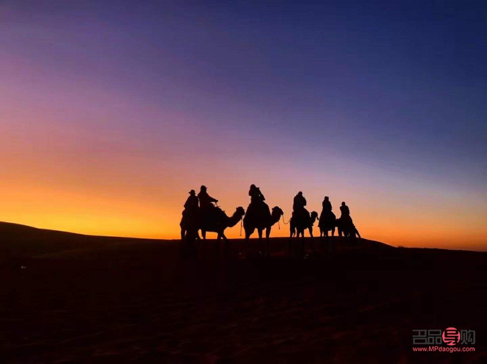 割双眼皮后出现褶皱的原因及解决方法