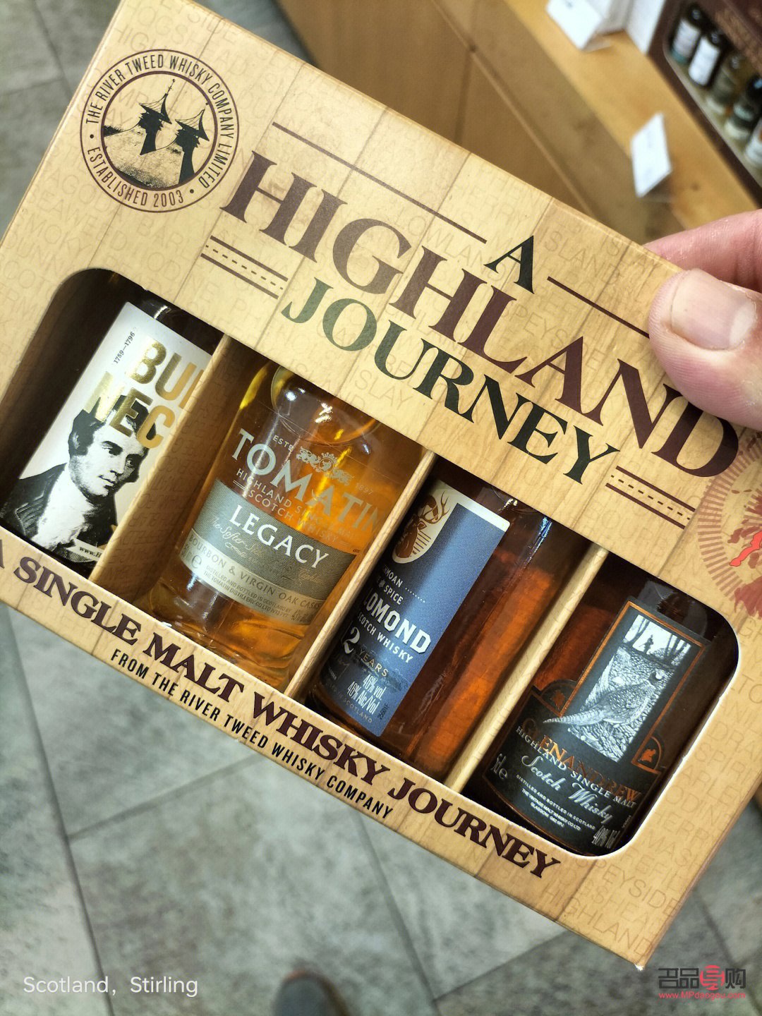 给泰国友人带什么礼物(给泰国友人带什么礼物比较好)