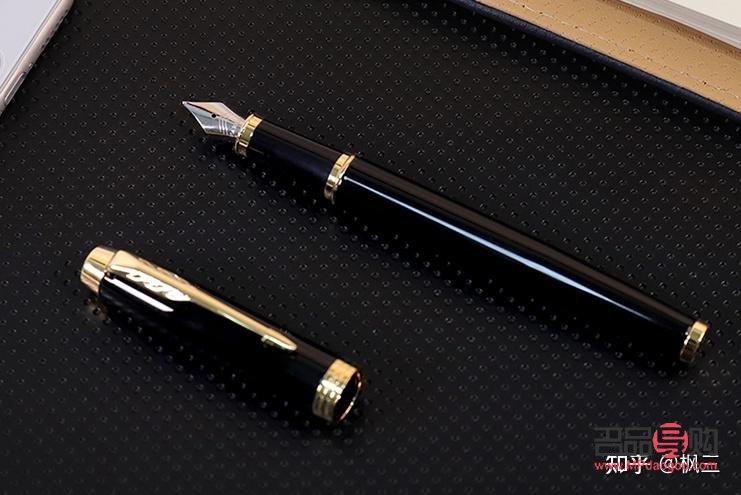 老师送礼指南：如何选择一份贴心又有意义的礼物？