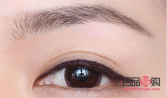 初学者如何画眼线：从零开始的全程教学