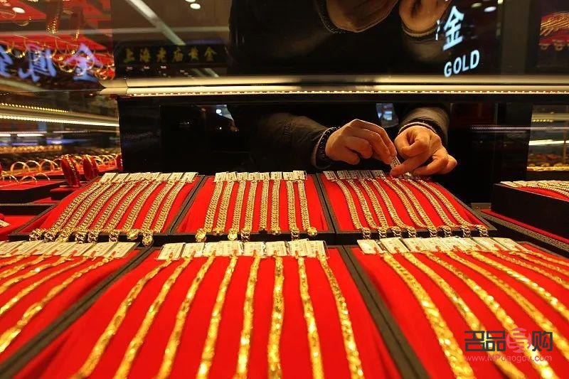 <h3>小县城金店繁荣之谜</h3>