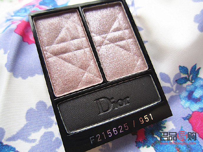 孩子眼影图片(孩子眼影图片可爱)