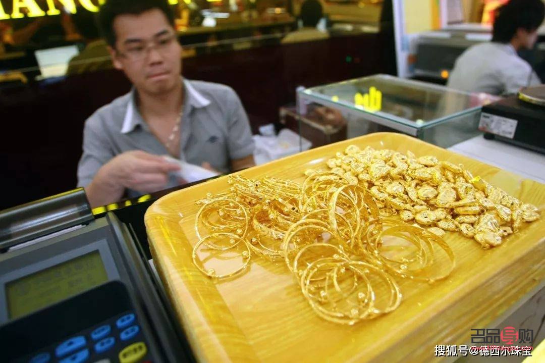 <h3>深圳黄金回收街：黄金的流转与再生</h3>