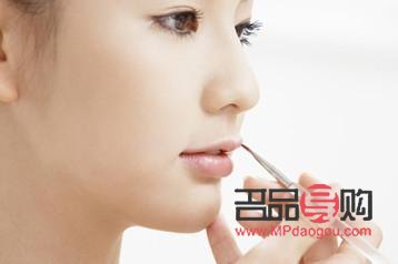 <h3>彩妆导购面试攻略：如何展现你的专业与魅力</h3>