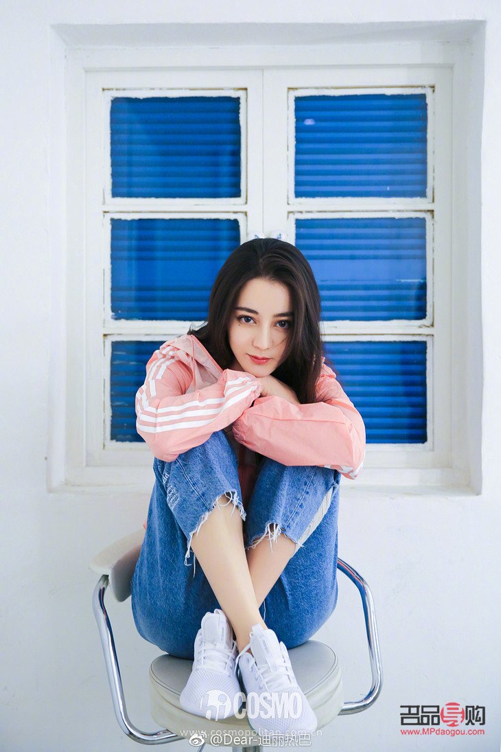 <h3>探索双眼皮魅力：推荐绝佳定型胶，唤醒你的明眸之美</h3>