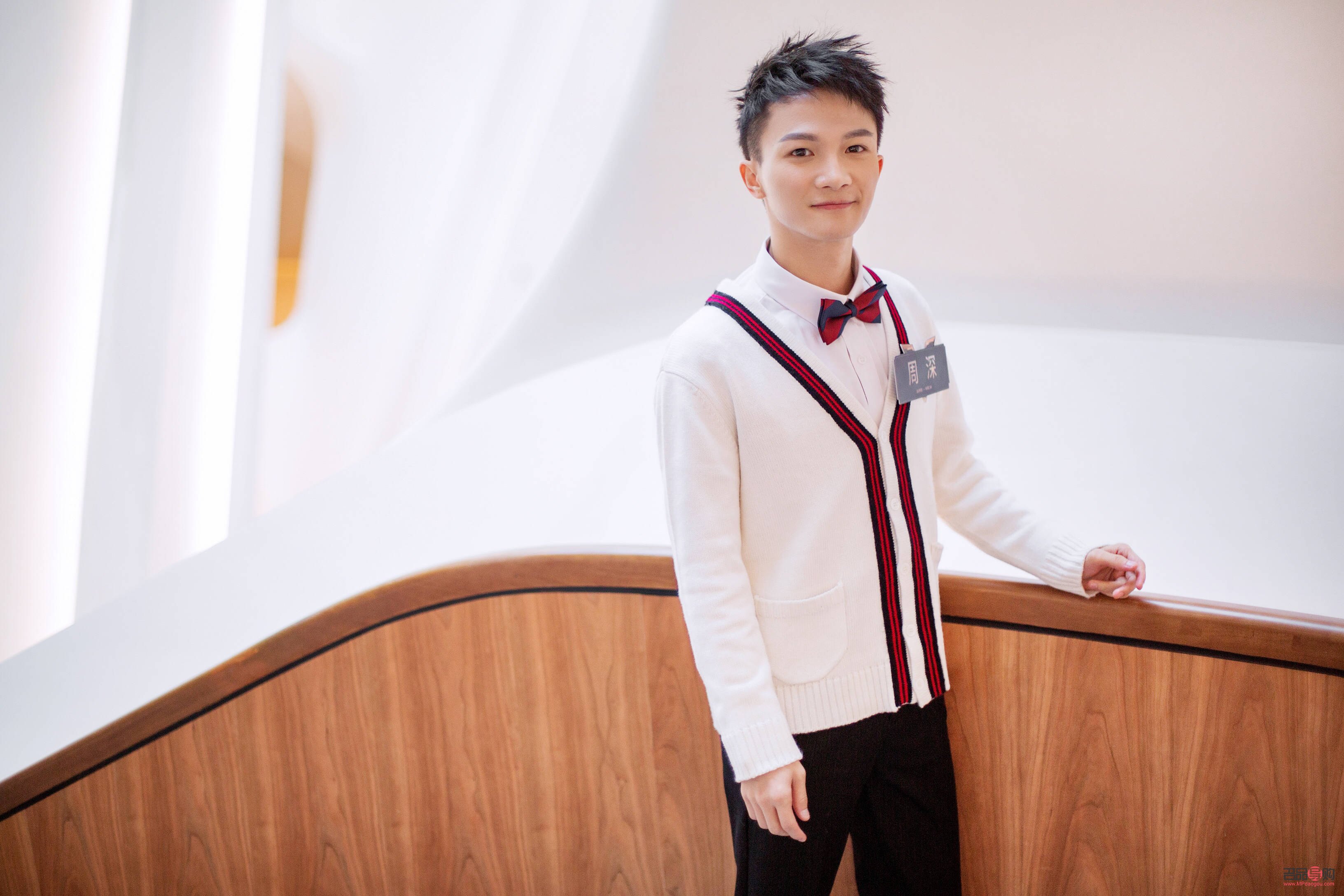 <h3>直播粉丝送什么礼物好</h3>