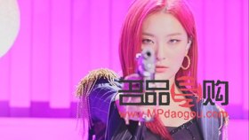 <h3>明星中的平扇双眼皮之美</h3>