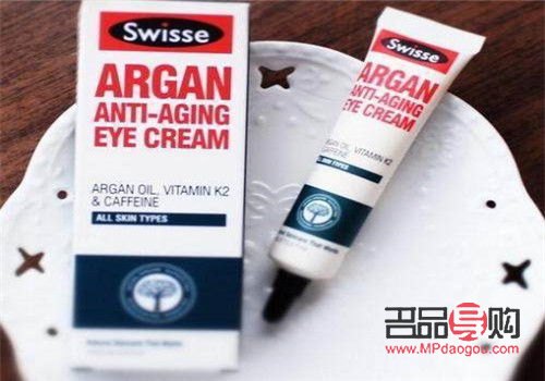 <h3>去除眼袋的药膏选择指南</h3>