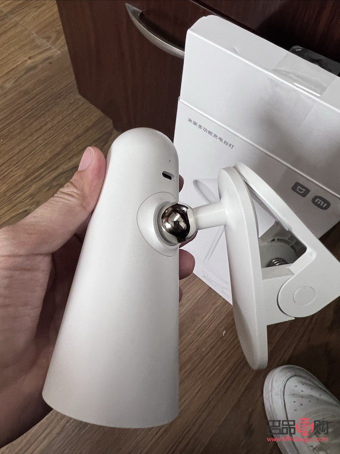 小礼物灯怎么使用(小礼物灯怎么使用视频)