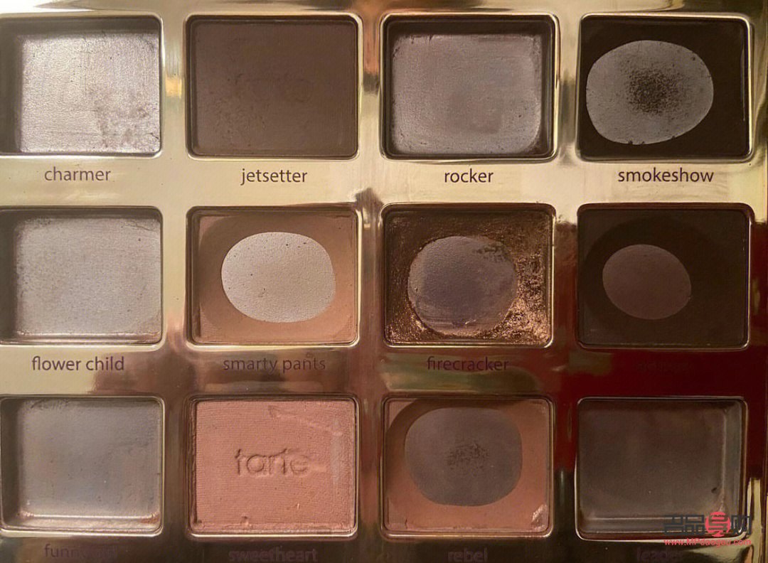 <h1>彩妆铁皮秘籍：打造持久妆容的必备技巧</h1>