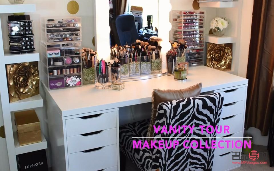 <h1>彩妆柜子摆放美学与实用指南</h1>