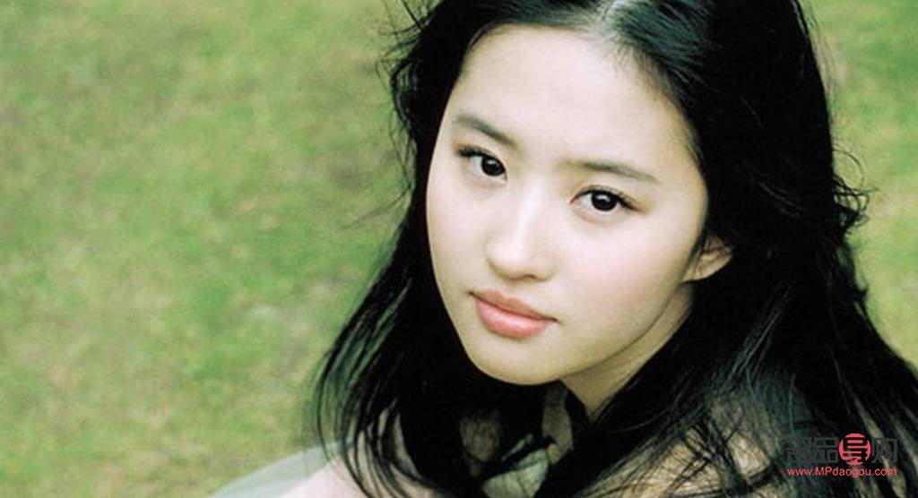 两个眼皮不一样面相(两个眼皮不一样面相女) 两个眼皮不一样面相(两个眼皮不一样面相女)