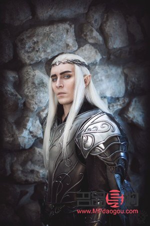 <h3>眼部皱纹如何消除?专业解析与实用方法</h3> <h3>眼部皱纹如何消除?专业解析与实用方法</h3>