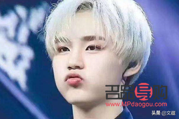 男生画眼线还是眼影：探讨男性化妆的新趋势