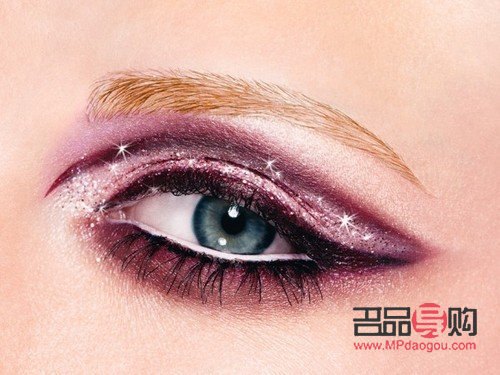 眼影怎么选(眼影怎么选择适合自己的颜色)