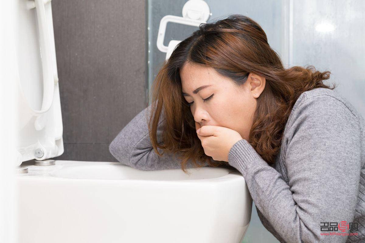 吐得厉害怎么护理身体(吐得厉害怎么护理身体好)