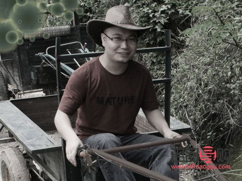 <h3>黄金期货AU2006的意义与解析</h3>