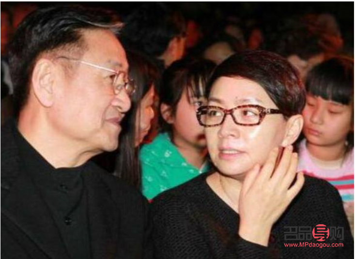 妈妈退休送什么礼物好(妈妈退休送什么礼物好一点)