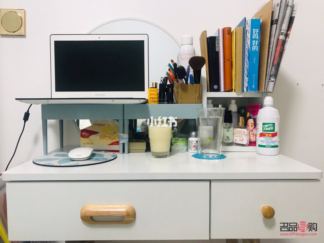 桌子彩妆怎么擦(桌子彩妆怎么擦才干净)