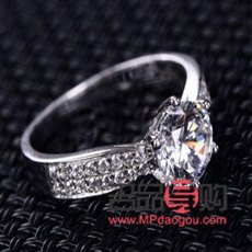 8000元钻戒金店回收多少钱(8000元钻戒金店回收多少钱没有发票)