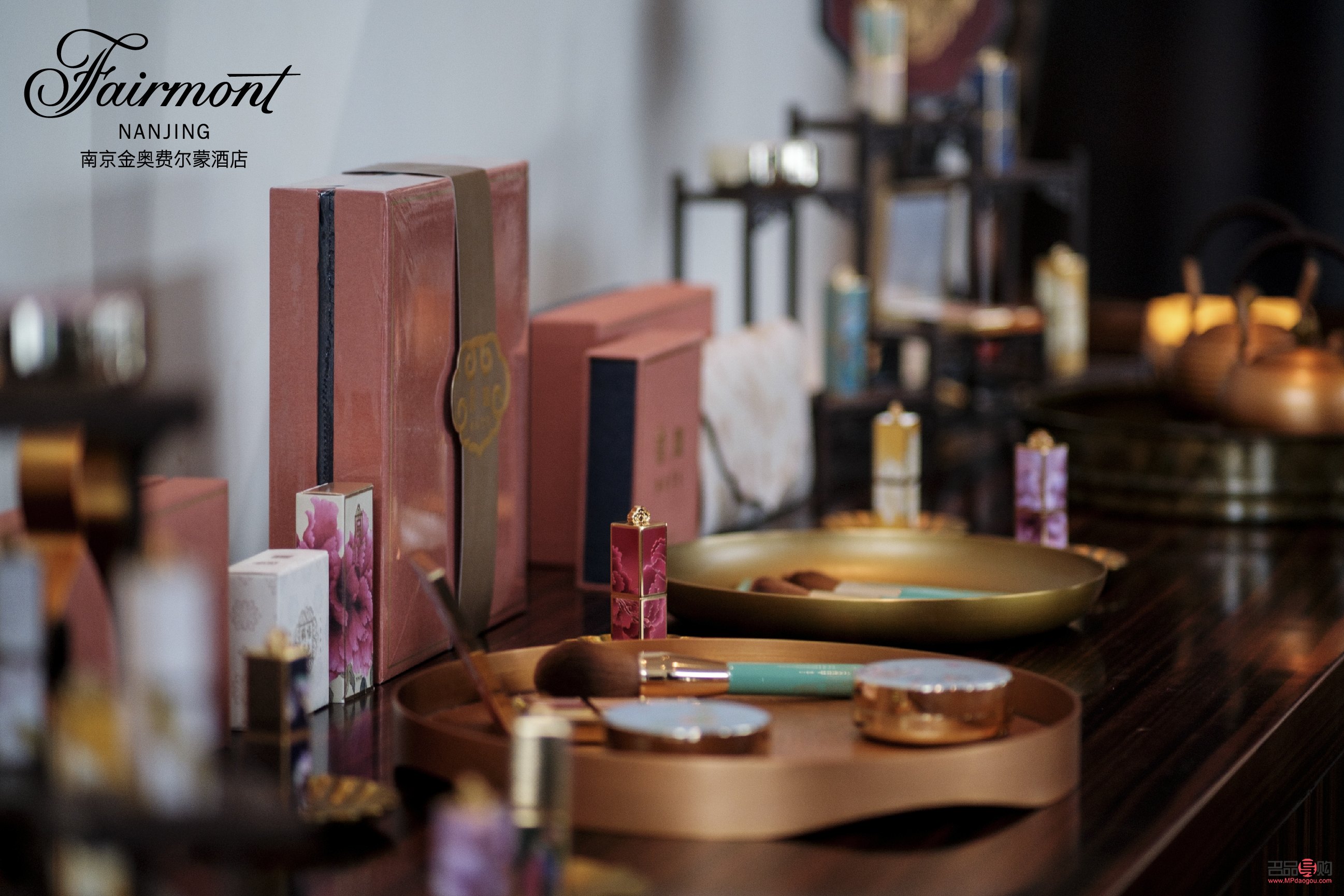 国风彩妆怎么画(国风彩妆怎么画好看)