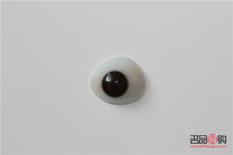 做义眼片大概需要多少钱(做义眼片大概需要多少钱一个)