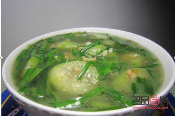 哺乳期吃什么美容(哺乳期吃什么美容养颜)