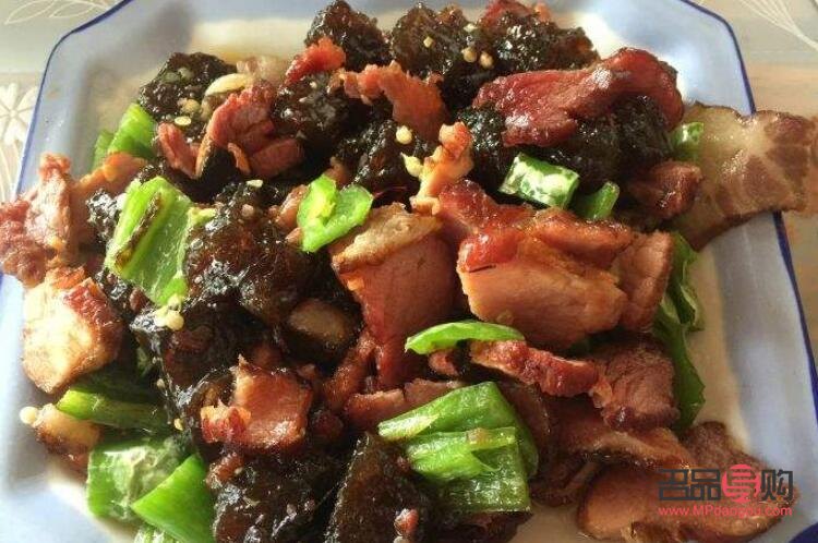 <h3>美容与艺术学：探索美丽与创意的交融</h3>