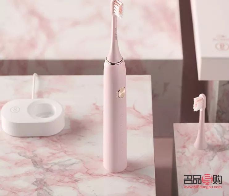 彩妆蛋怎么按压(彩妆蛋正确使用方式)