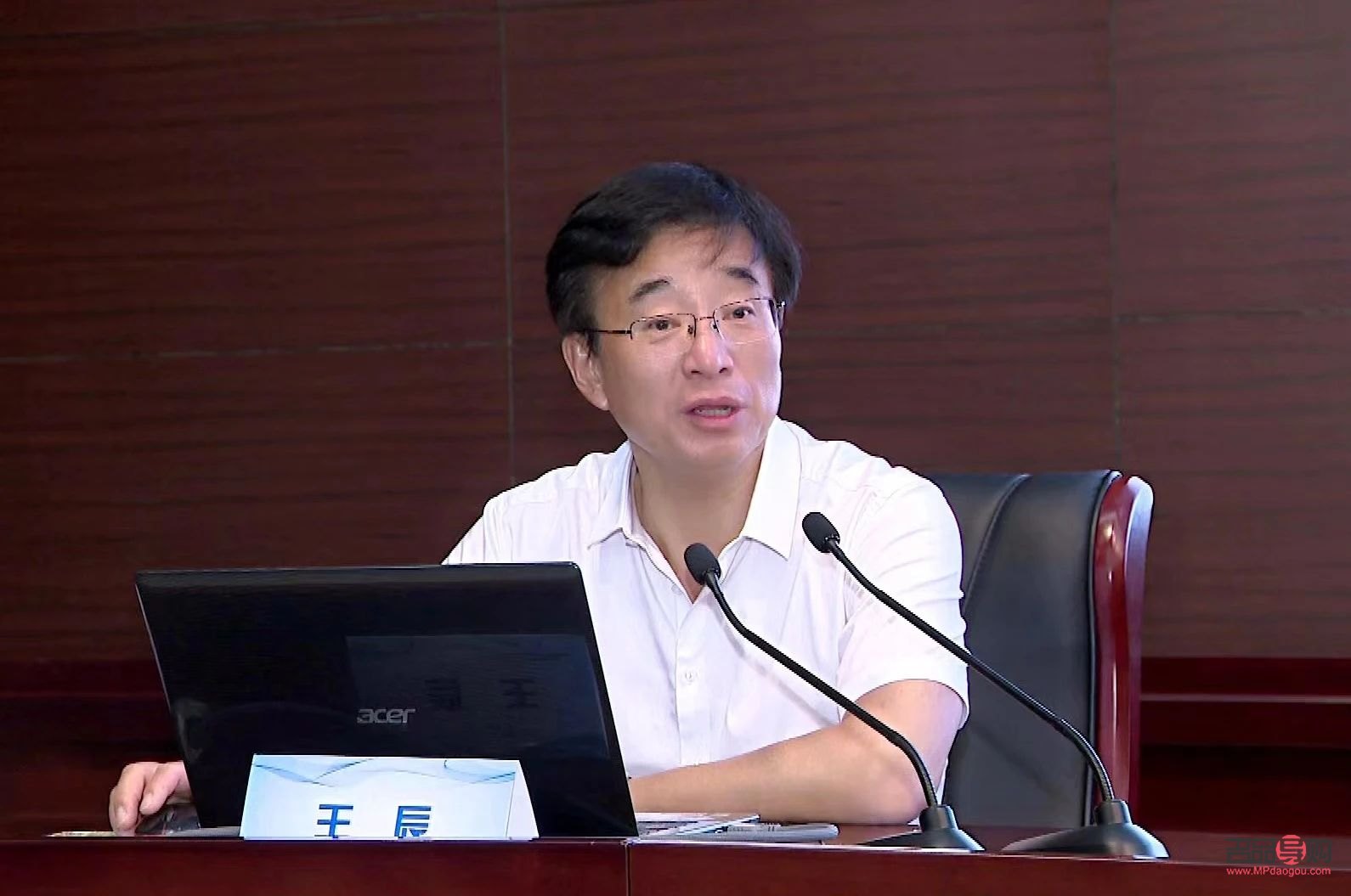 黄金白银投资论坛(黄金白银投资论坛官网)