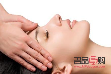 <h3>下眼袋浮肿成因及应对:蚊子包般的眼部问题</h3> <h3>下眼袋浮肿成因及应对:蚊子包般的眼部问题</h3>