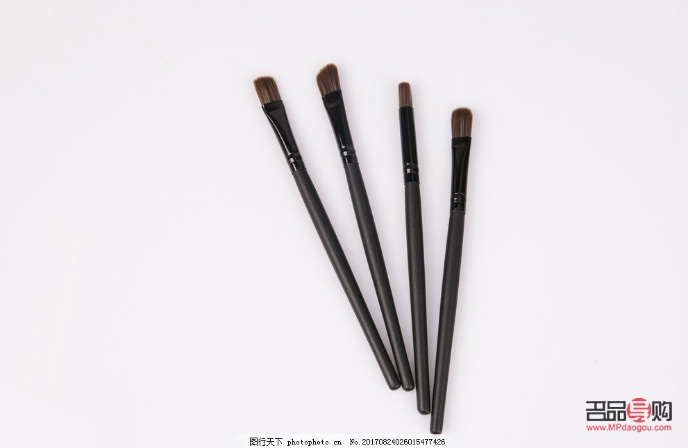 彩妆毛刷怎么护理(彩妆毛刷怎么护理干净)