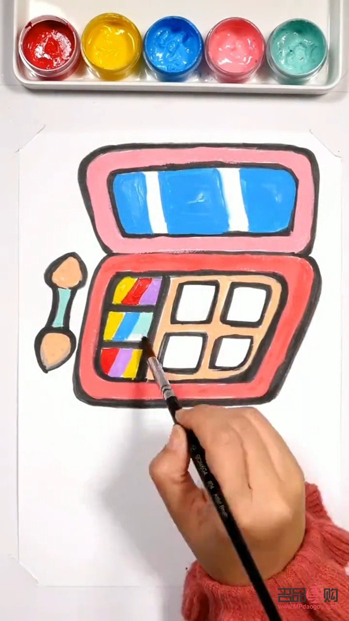 <h3>彩妆盒怎么画简单</h3>