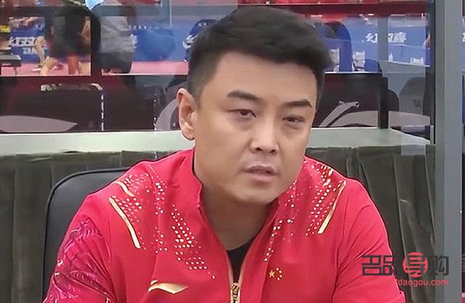 彩妆单怎么选择(彩妆怎么选适合什么颜色)