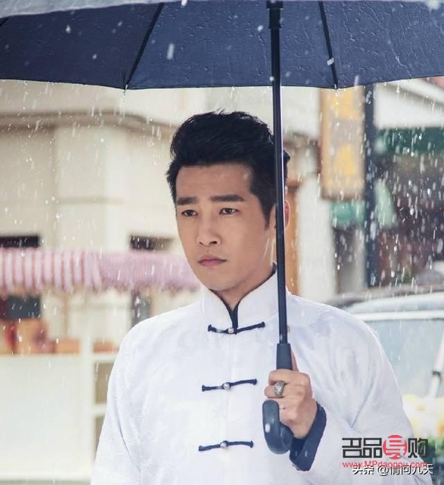 <h3>送班长什么礼物？一份精心挑选的礼物，传递深厚的同窗情谊</h3>