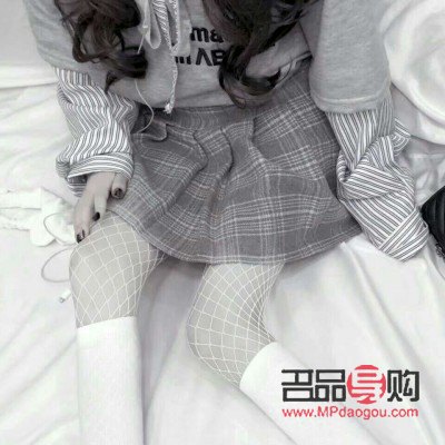 下眼睑凹陷图片(下眼睑凹陷图片大全)