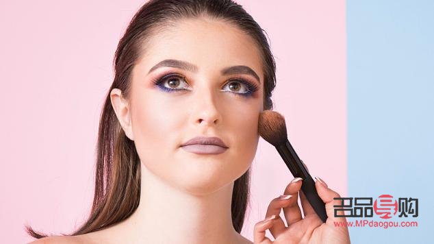 彩妆色差怎么化妆(彩妆色差怎么化妆才好看)