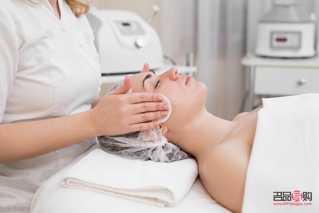 跃入美丽行业，如何成为一名专业美容师