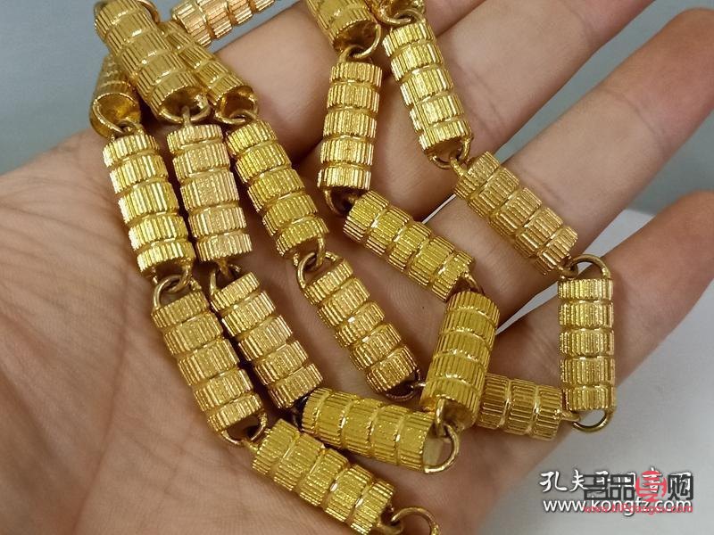 去金店买金项链直接跑掉了(去金店买金项链直接跑掉了可以退吗)