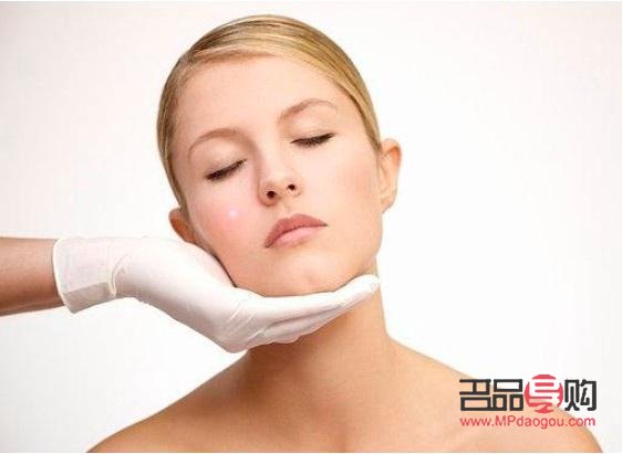 <h3>女人长痣怎么美容</h3>