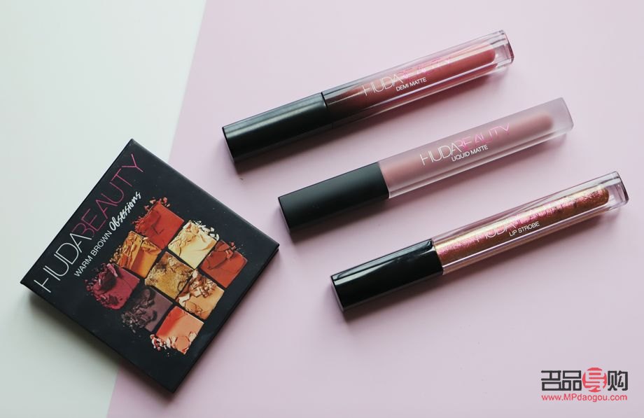 彩妆工具怎么用的(彩妆工具怎么用的视频教程)