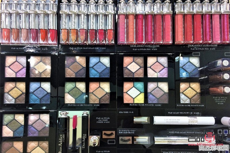 彩妆怎么选品牌(彩妆怎么选品牌比较好)