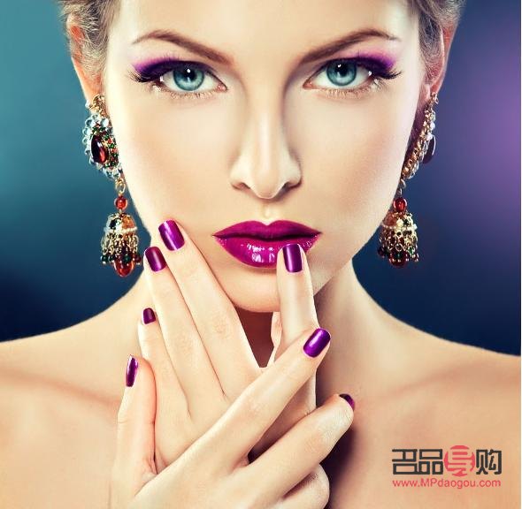 日常彩妆轻松上手，打造自然美妆新风尚