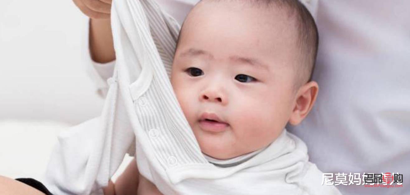夏天宝宝怎么护理身体(婴儿夏天怎么照顾)