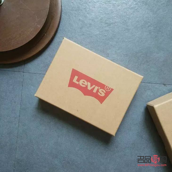 礼盒礼物应该怎么放呢(礼盒怎么放好看)