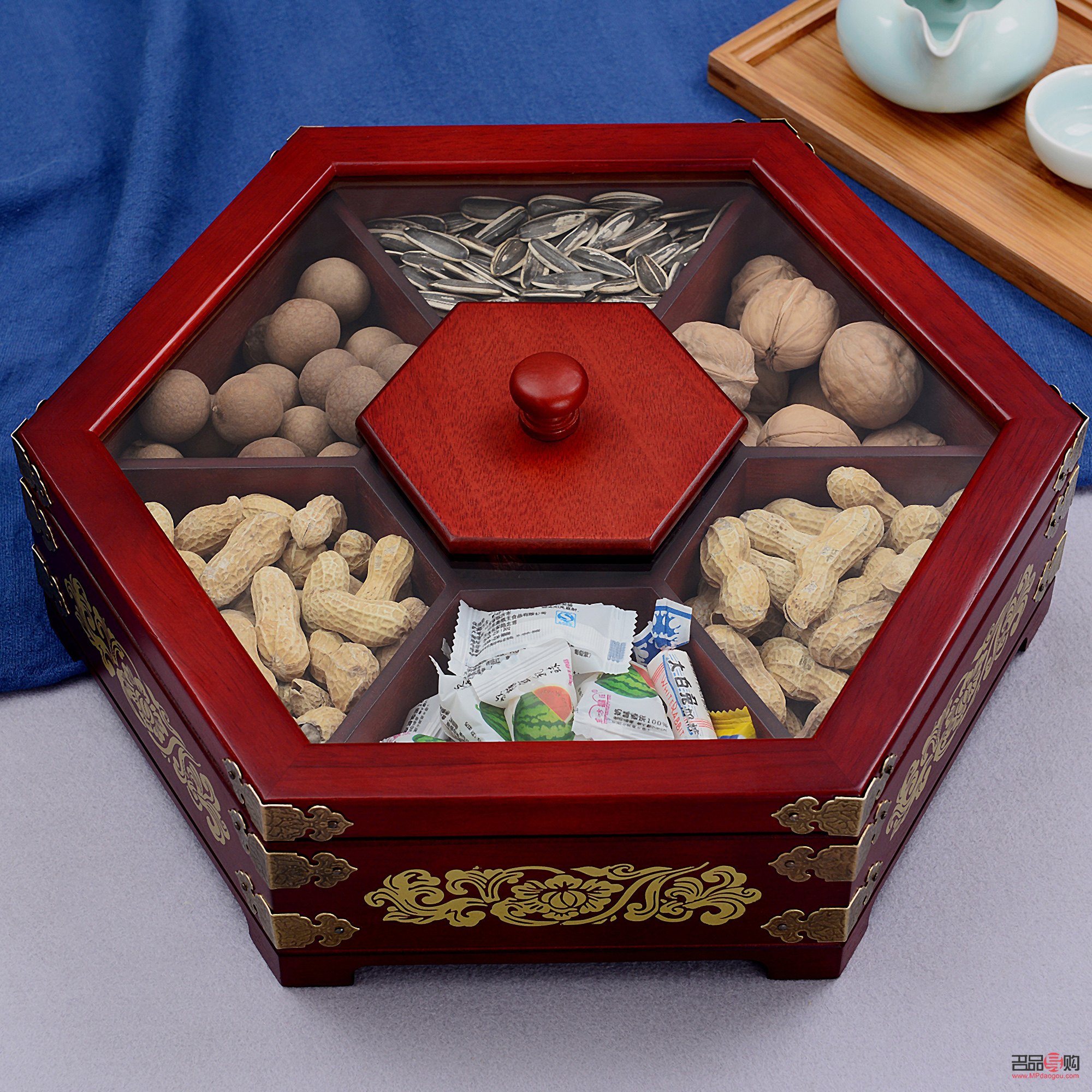 怎样用干果做礼物盒(怎样用干果做礼物盒视频)