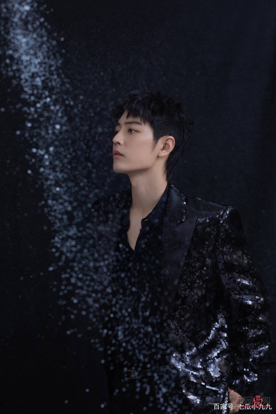 吕良伟代言的帅楠眼袋贴有用吗(激光去眼袋视频全过程)